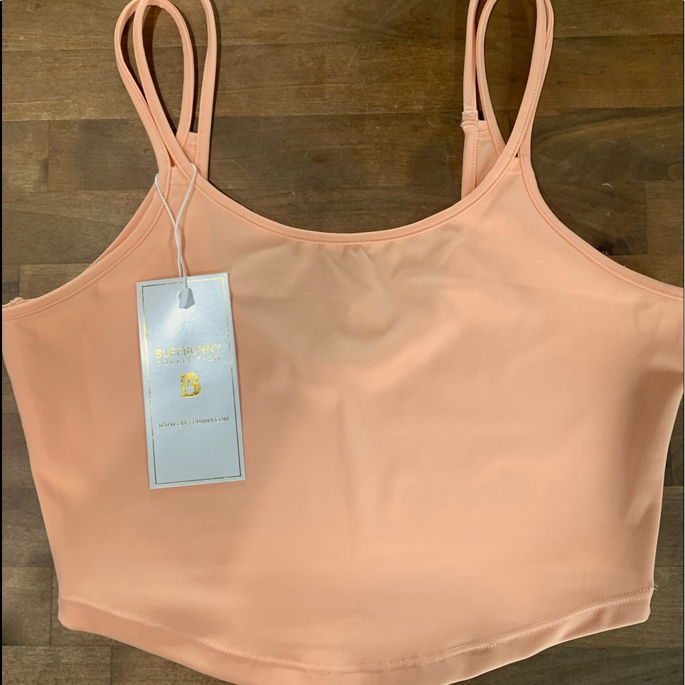 Buffbunny Spin Crop